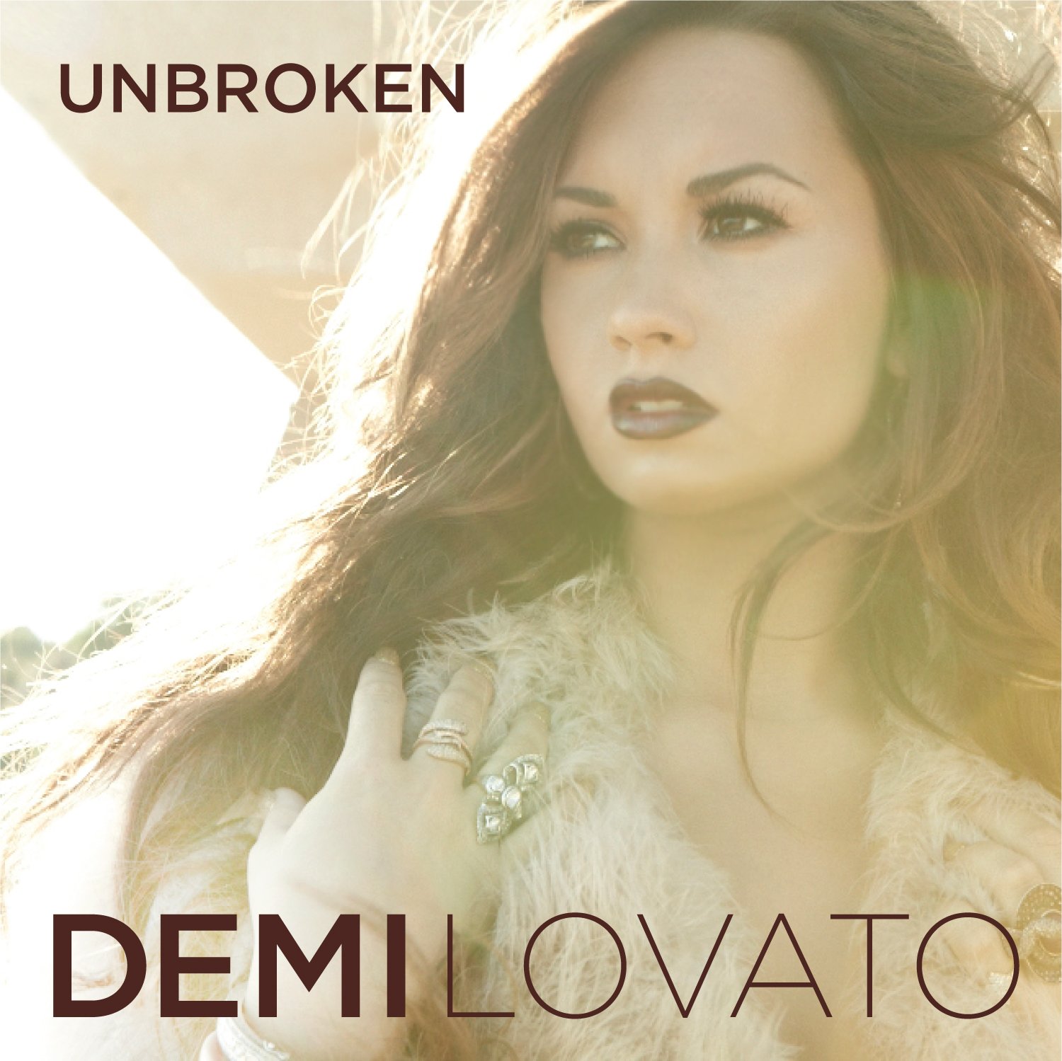 capa-disco-unbroken-lancado-em-2011